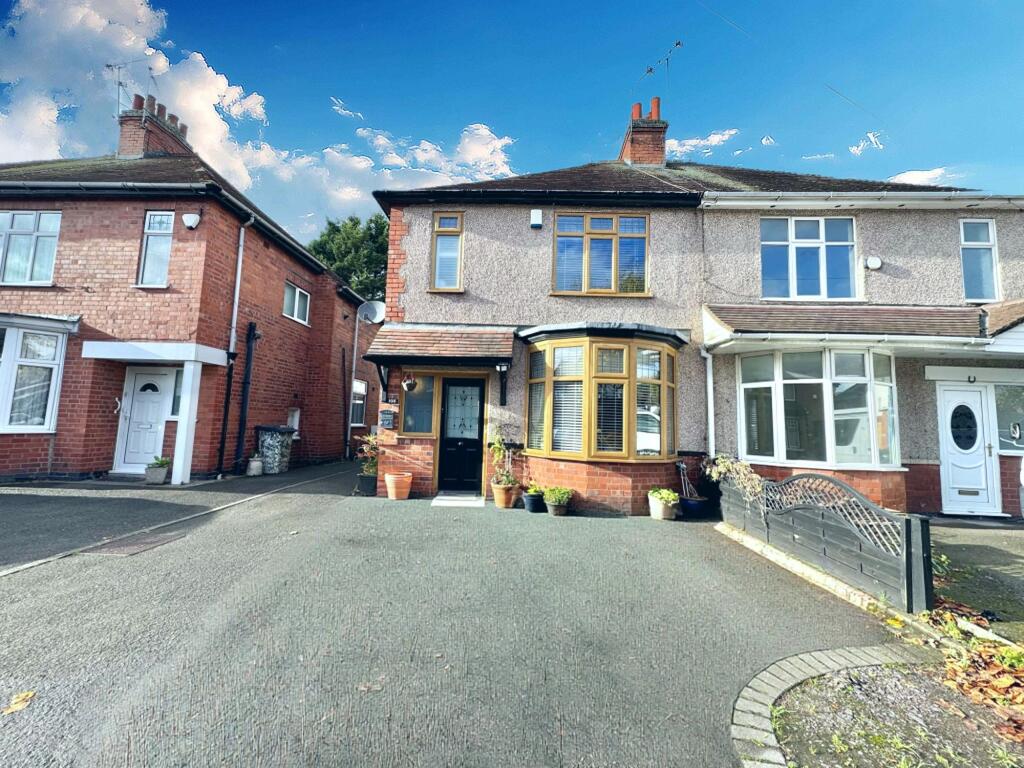 Main image of property: Manor Court Road, Nuneaton, CV11