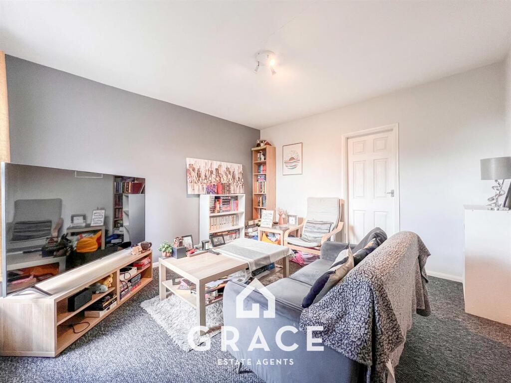 Apartment in Ipswich - More