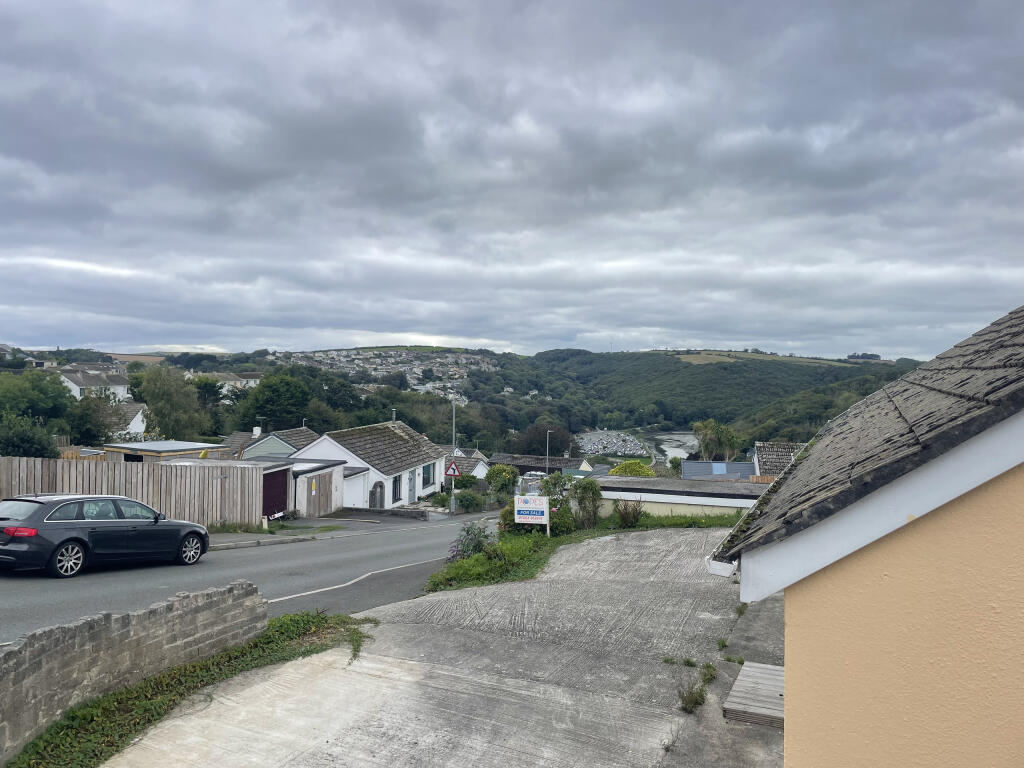 Pendennis Road, Looe, Cornwall photo 4