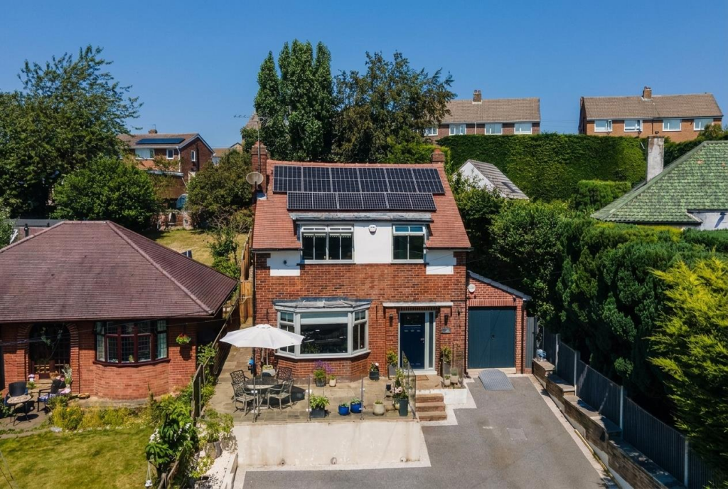 Main image of property: Park Lane, Rothwell, Leeds