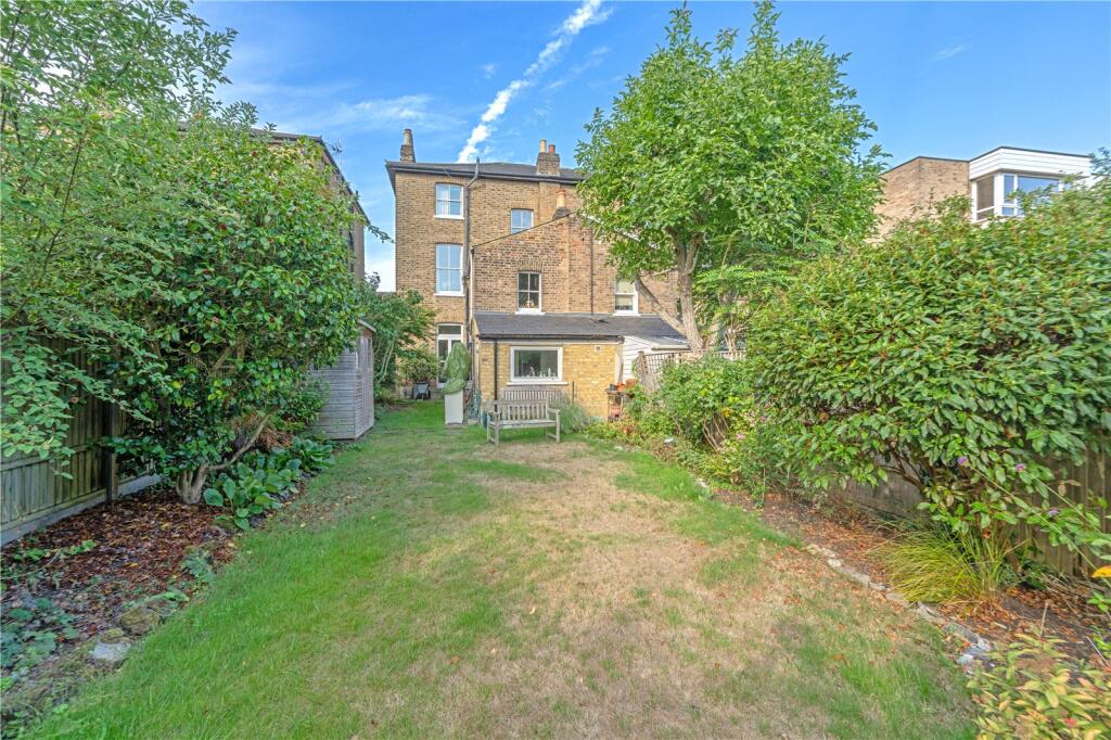 House in Richmond, Petersham - View 2
