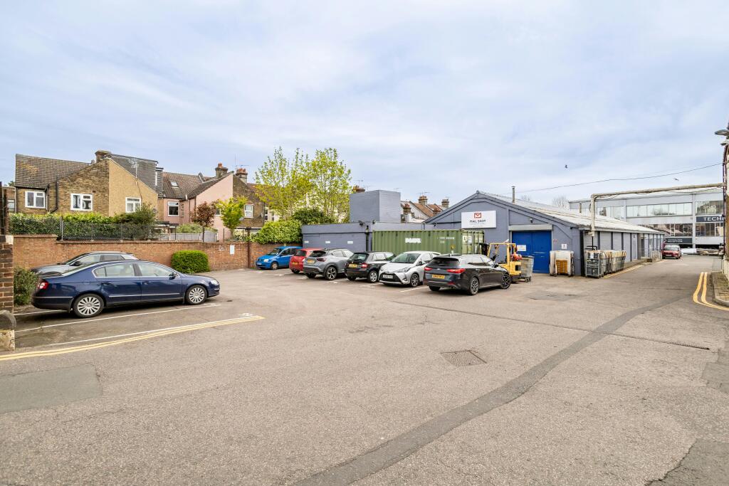 Hille Watford44.jpg