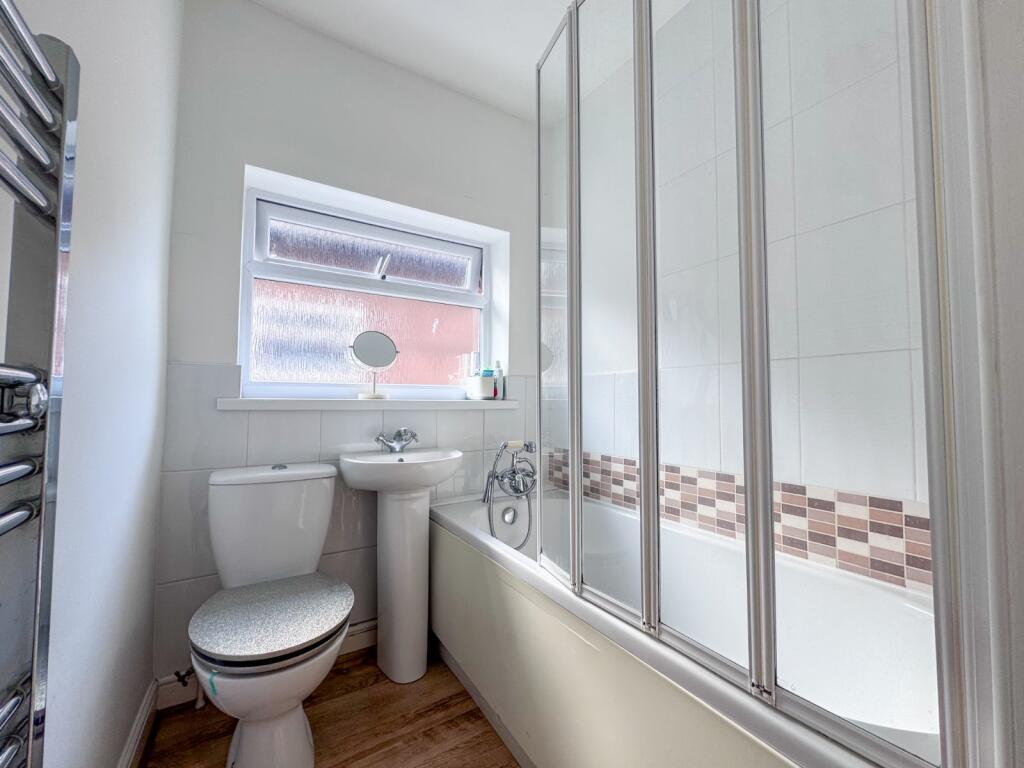 Apartment in Bristol - More