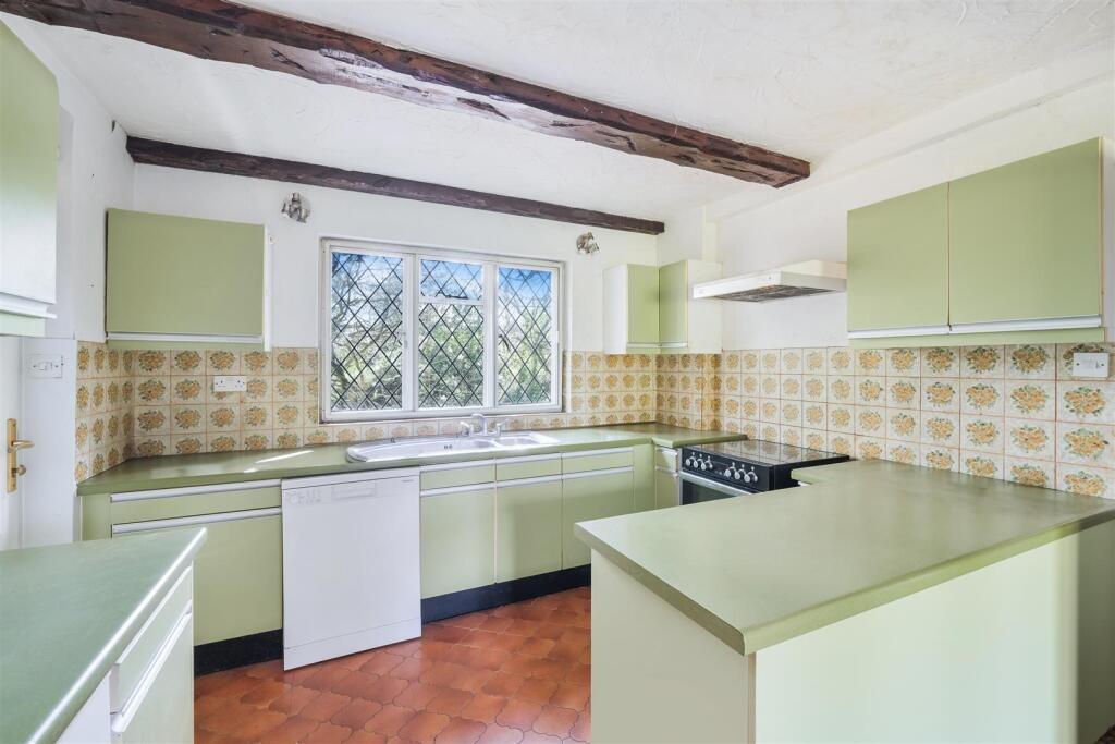 Coulsdon Lane, Chipstead photo 4