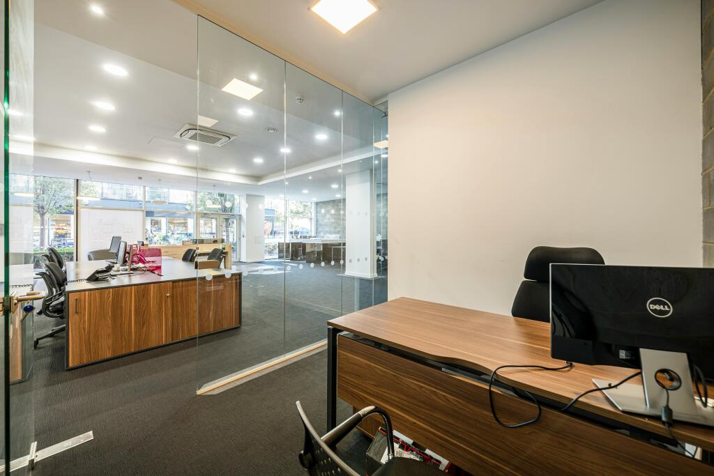 Units E & F Cadmus Court meeting rooms.jpg