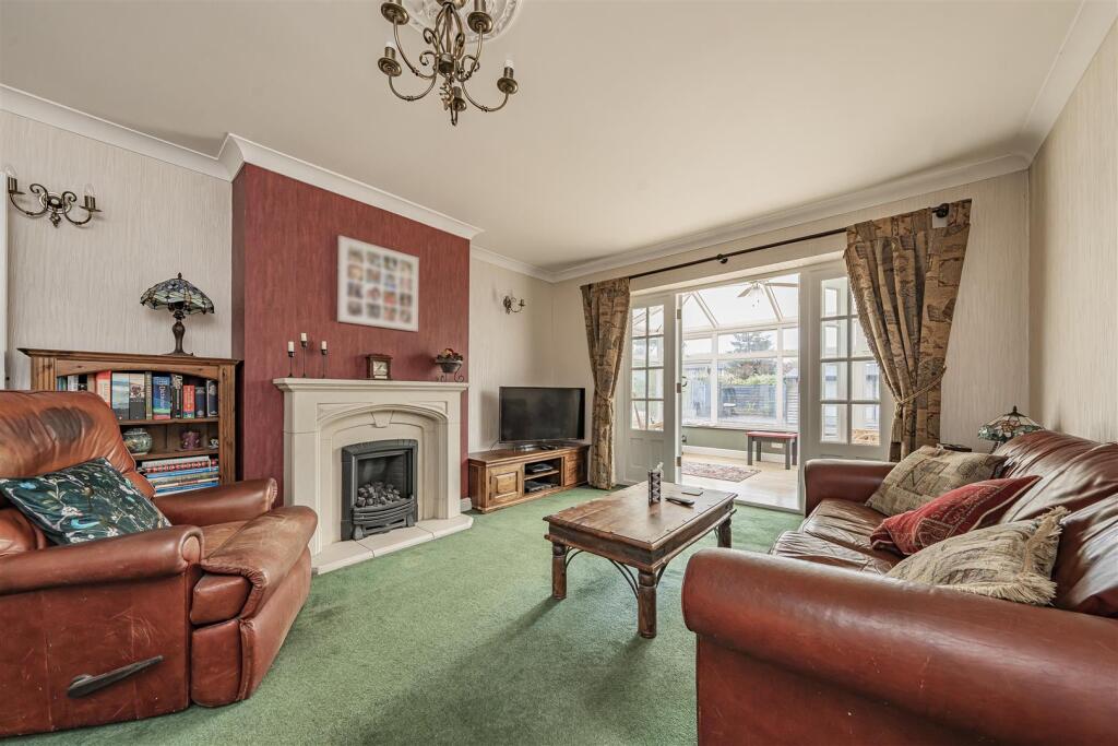 House in St Albans - View 2