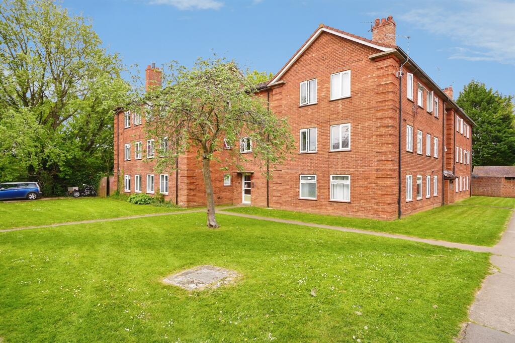 Main image of property: Northcourt Road, ABINGDON
