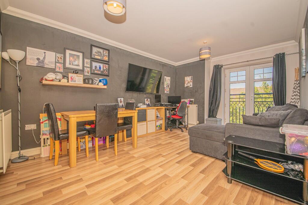 Causton Gardens, Eastleigh, SO50 photo 2