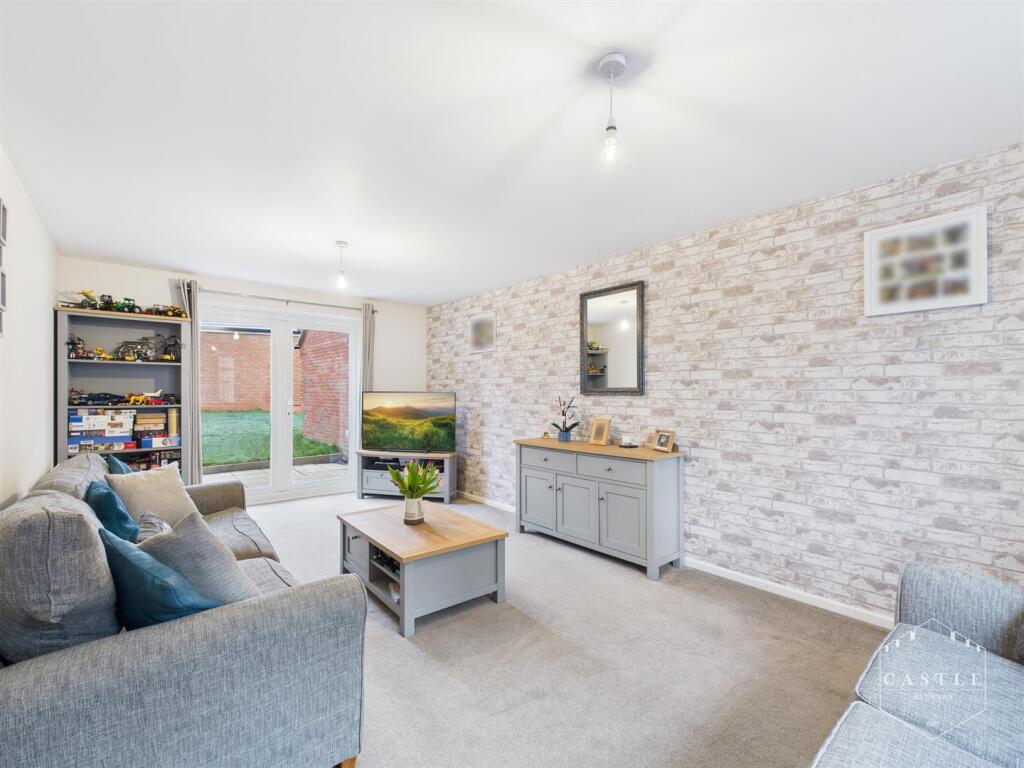 Masefield Drive, Earl Shilton, Leicester photo 2