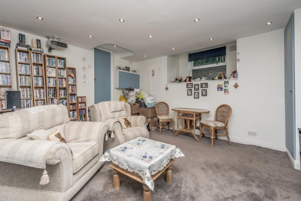 Additional image 4 of Green Lane, Wyke, Bradford, BD12