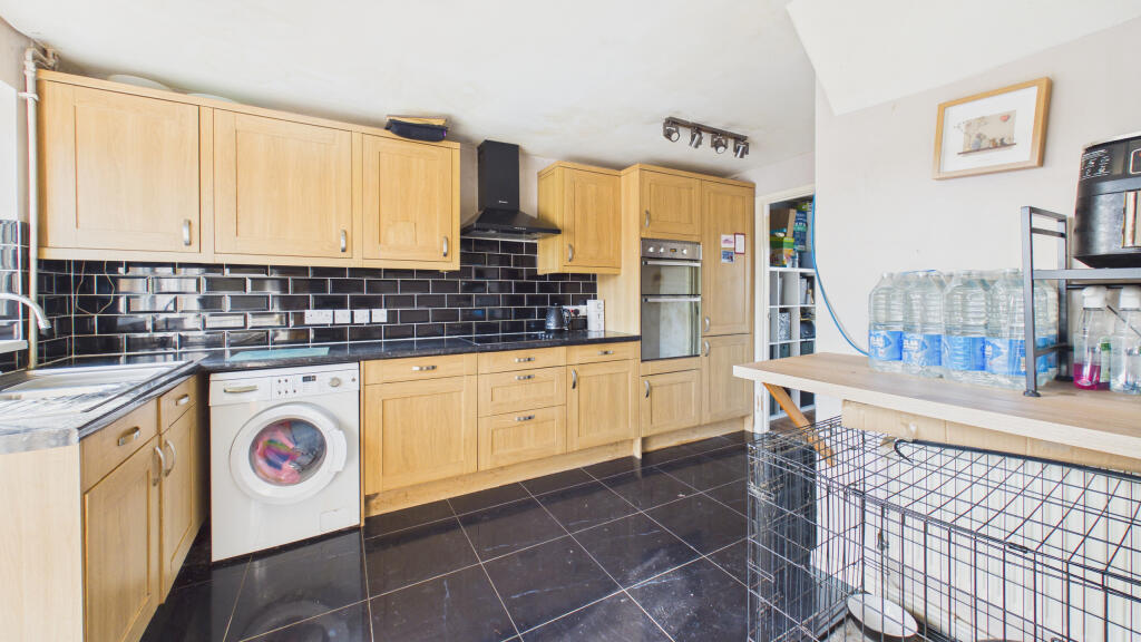 House in Hemel Hempstead - View 3