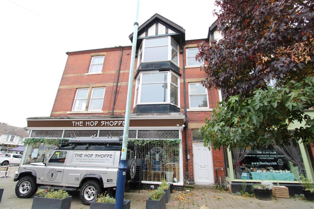 Main image of property: 16 St Andrews Road South, Lytham St Annes