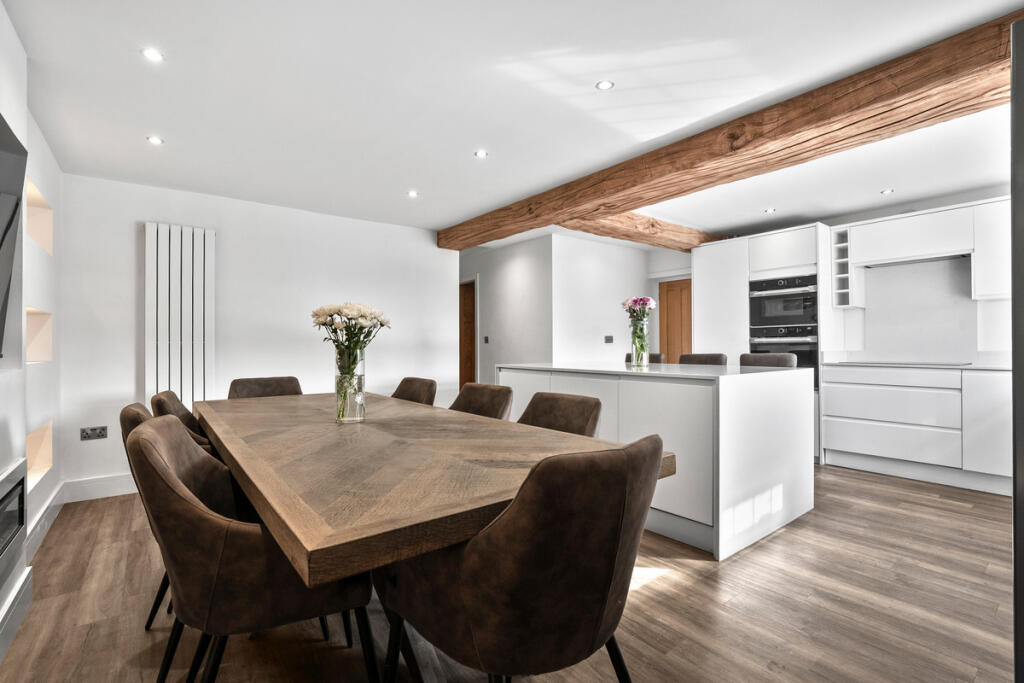 House in Nottingham - View 5