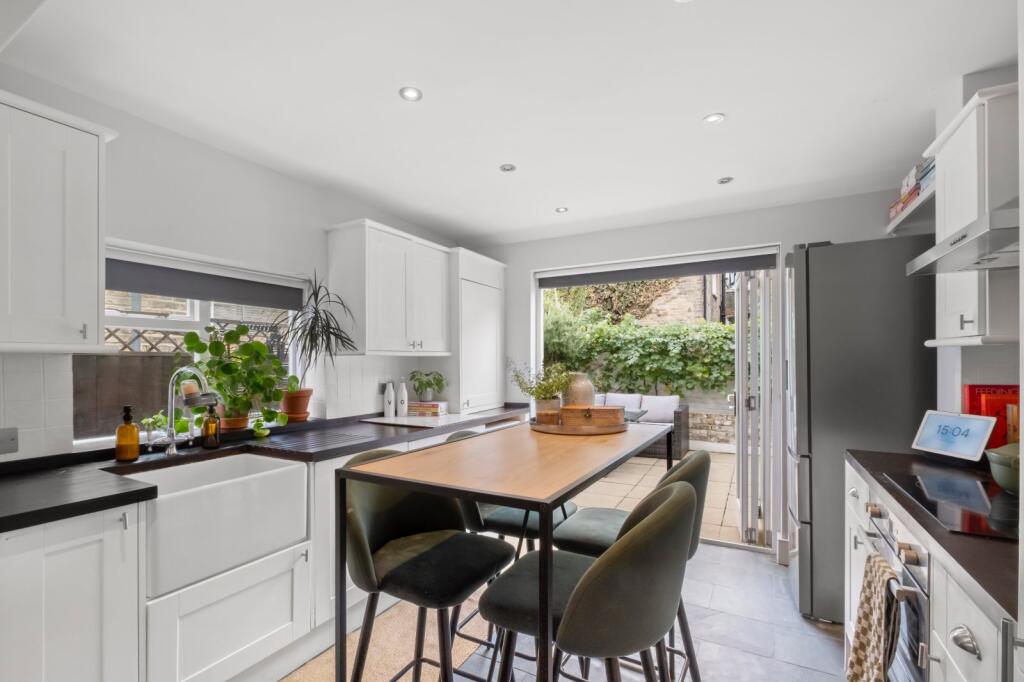 Apartment in London, Sands End, Fulham - View 3