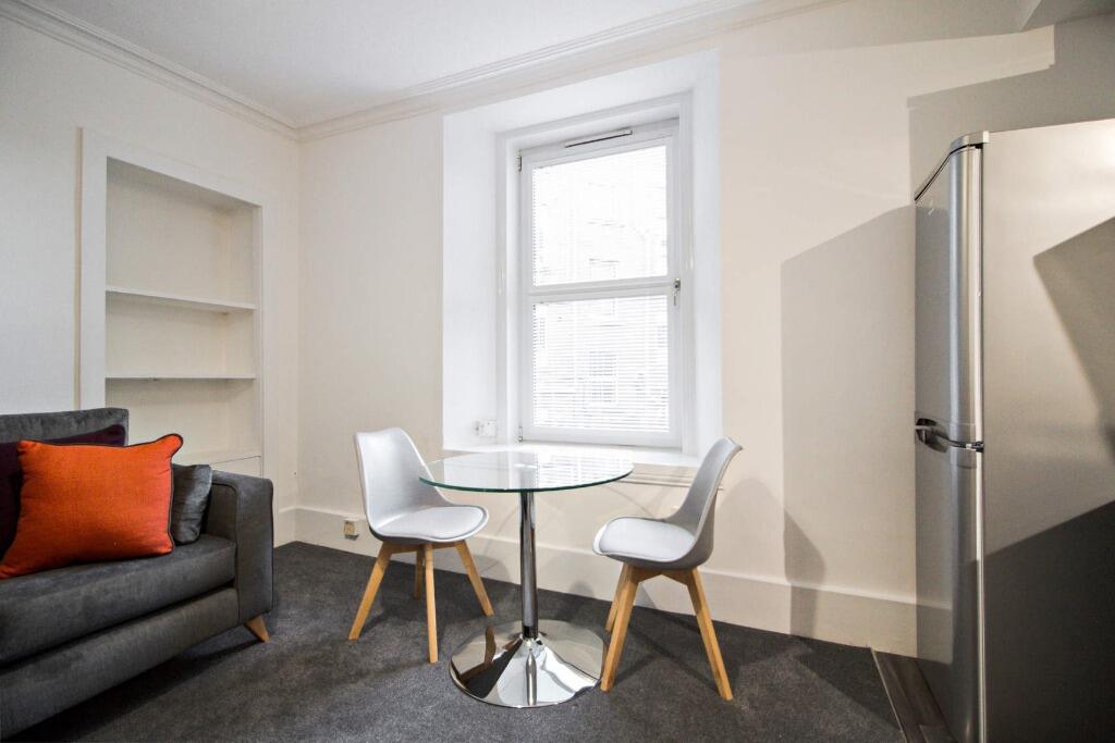 Apartment in Dundee - More