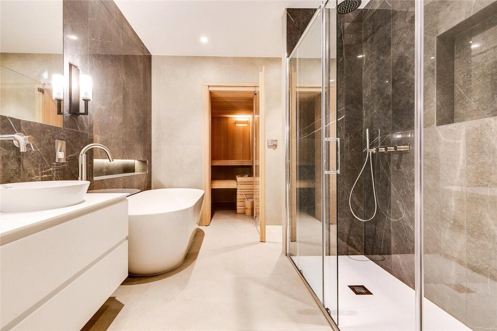 Apartment in London - View 4
