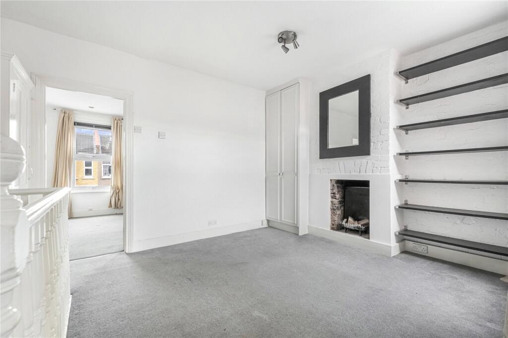 Borwick Avenue, London, E17 photo 4