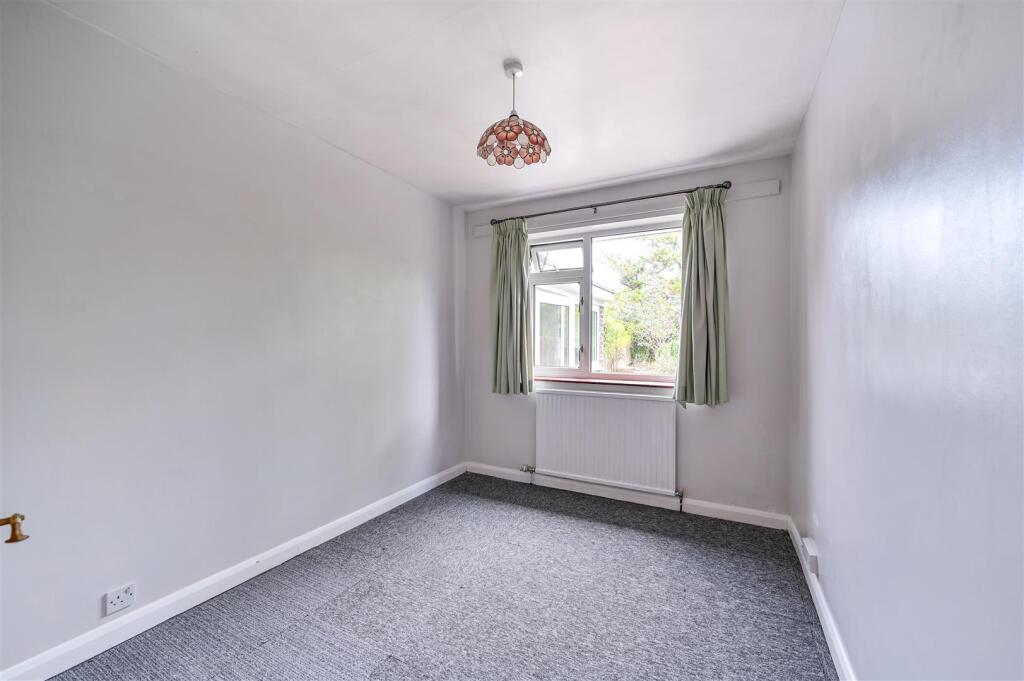 House in Reading - More