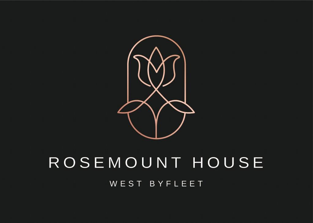 Rosemount Avenue, West Byfleet, Surrey, KT14 photo 3