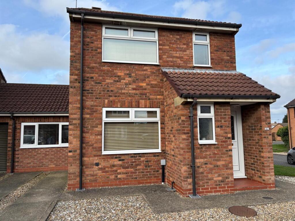 Main image of property: Pickering Avenue, Hornsea