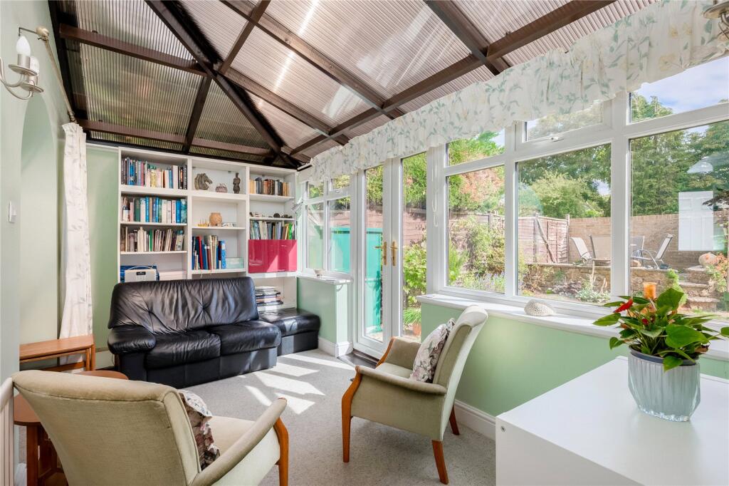 House in Cherwell, Hook Norton - More