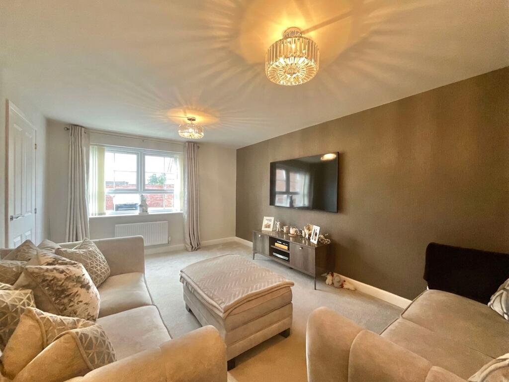House in Crewe - View 3