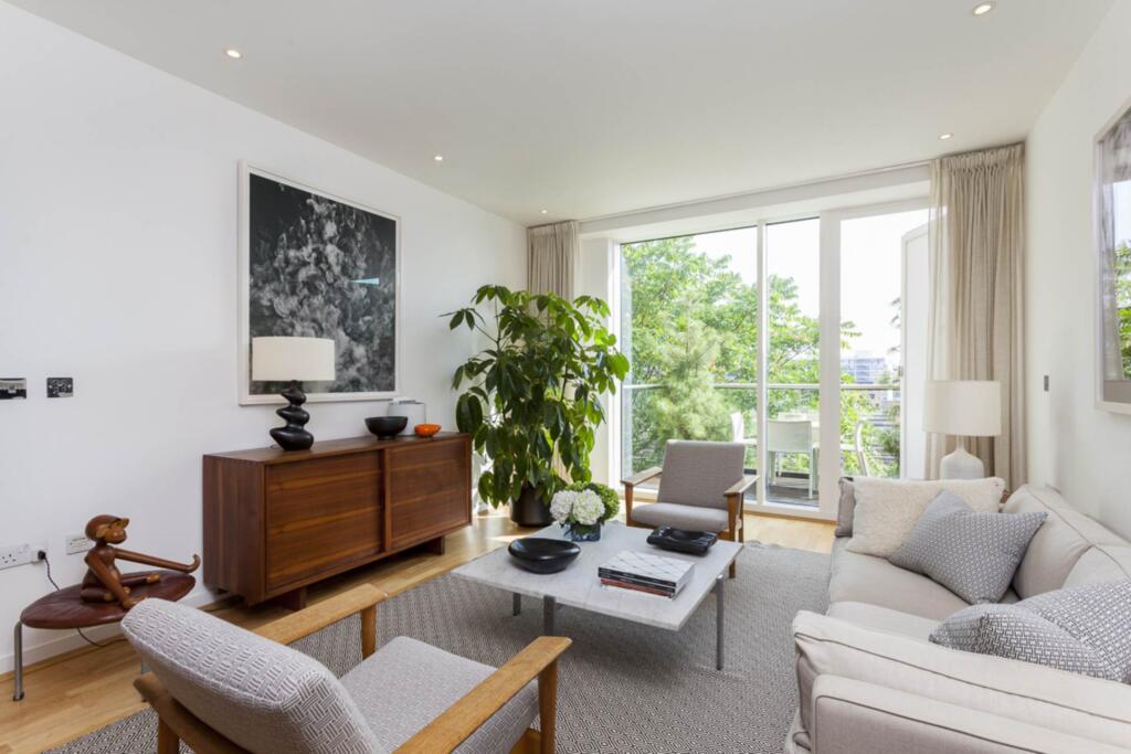 Main image of property: Cubitt Building, Grosvenor Waterside SW1