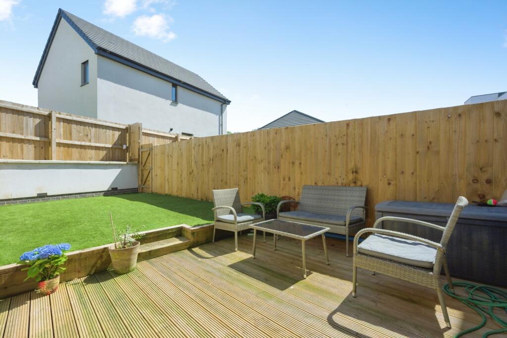 Encombe Street, PLYMOUTH, Devon, PL9 photo 3