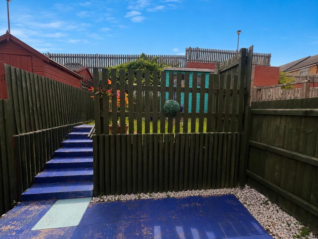 House in Dudley - View 5