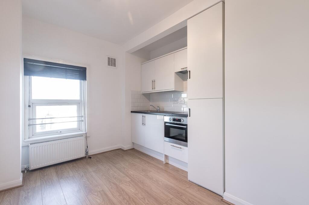 Main image of property: Flat 11 51 Talgarth Road