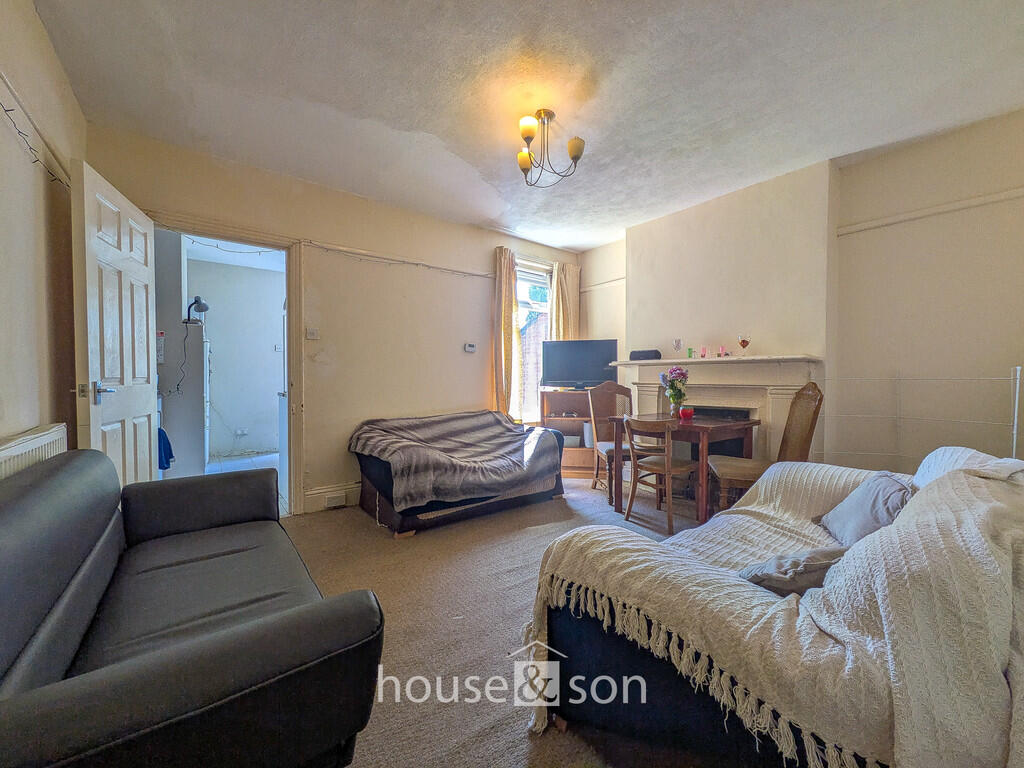 Hankinson Road, Bournemouth photo 2