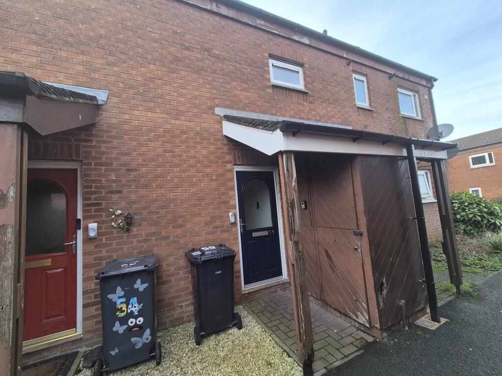 3-bed flat on 55 Lucerne Road, Fulwood, Preston PR2 8FD, £70,000