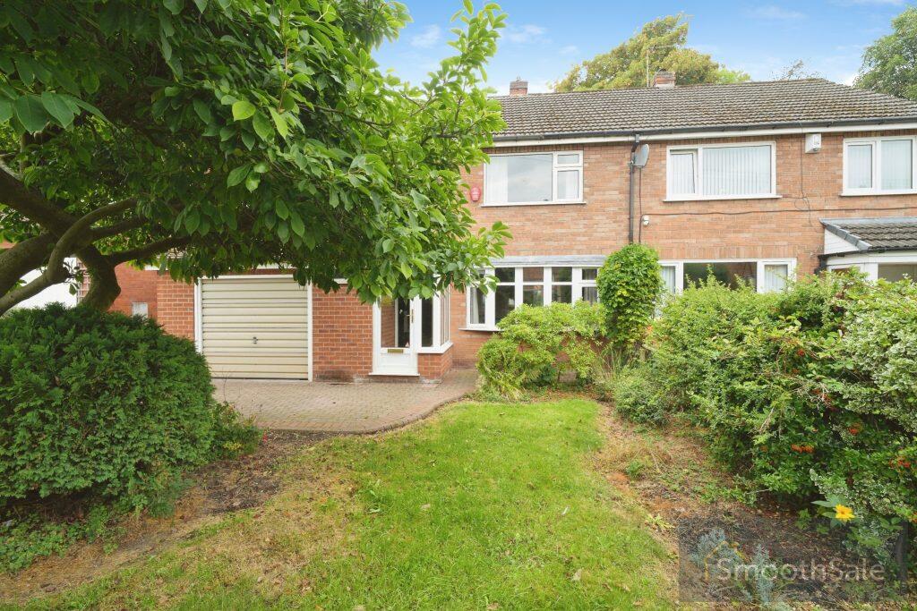 House in Salford, Greater Manchester - View 2