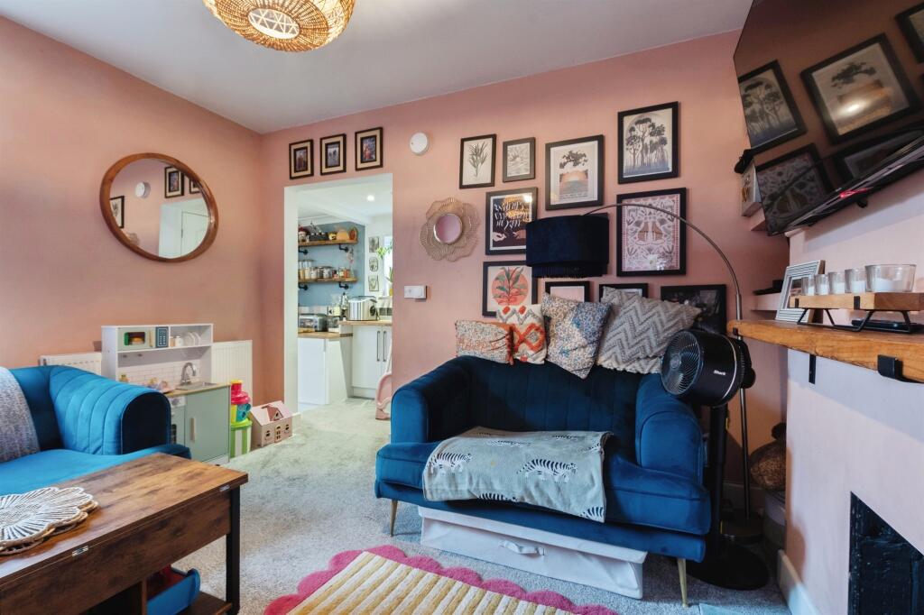 Apartment in Bournemouth - View 4