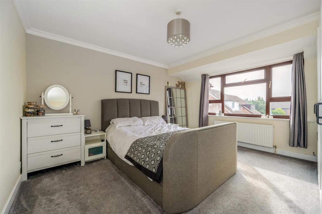 Lychgate Drive, Horndean - View 5