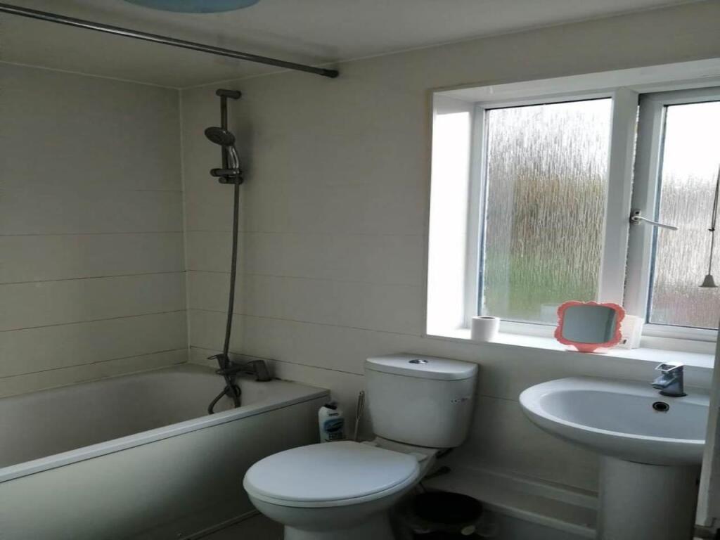 Additional image 3 of Walsingham Close, Hatfield, Hertfordshire