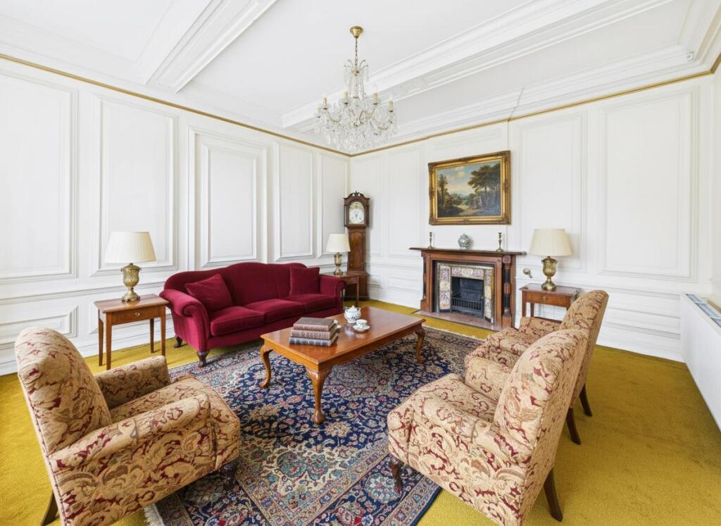 Cronton Hall, Hall Lane, Cronton - Widok 3