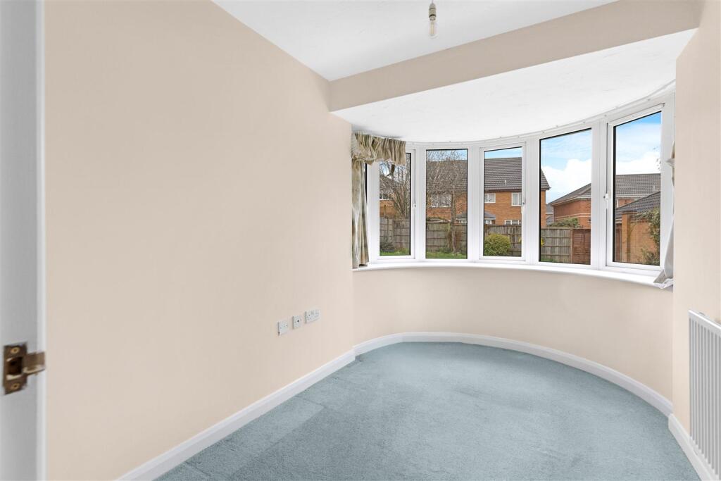 House in Kettering, Leisure Village - View 5