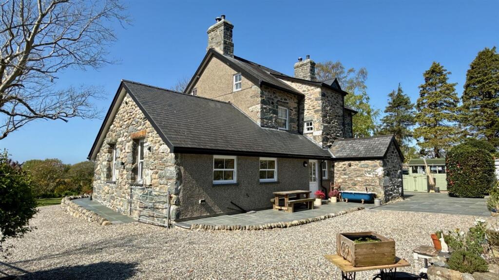 Dyffryn Ardudwy, LL44 photo 4
