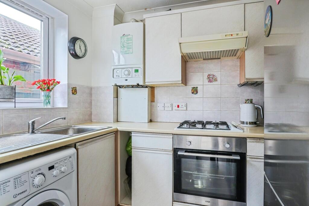 Additional image 8 of Widget Close, ENSBURY PARK, Bournemouth, Dorset, BH11