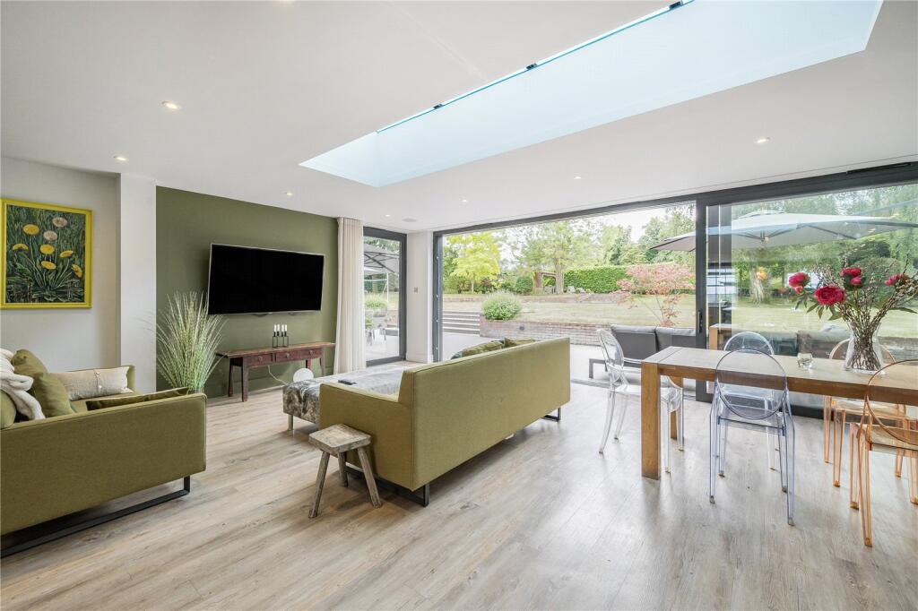 Dedham Road, Langham, Colchester, Essex, CO4 photo 4