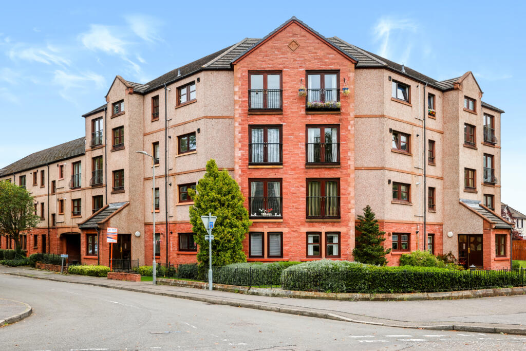 Main image of property: 15 Brown Court, Dalratho Road, Grangemouth, Falkirk, Grangemouth, FK3