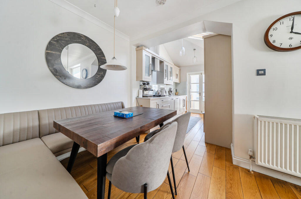 House in London - More