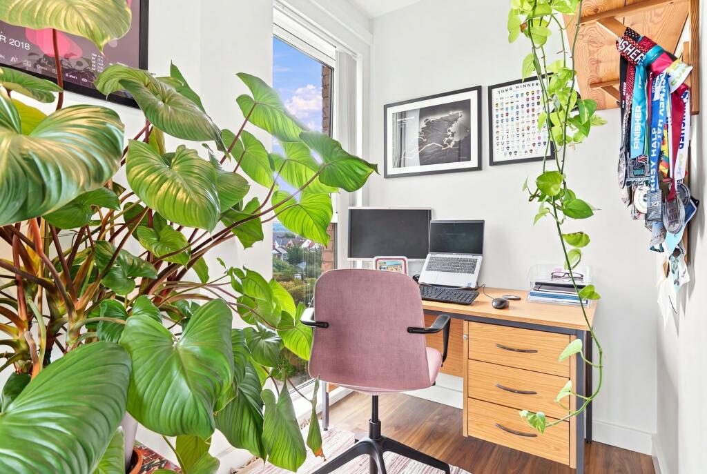 Apartment in London - View 5