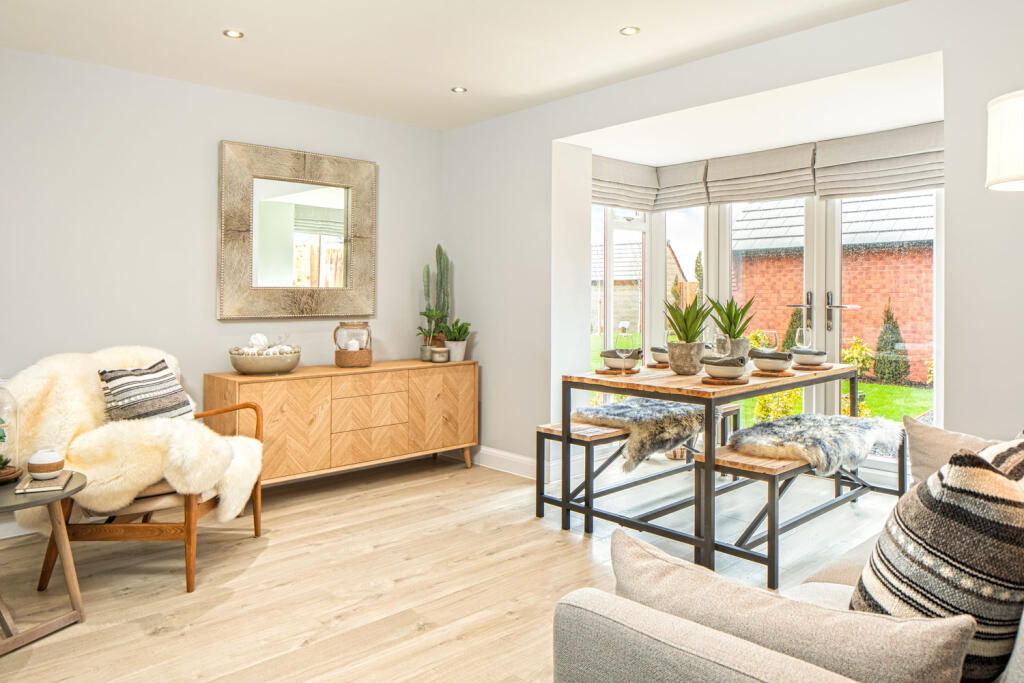 Peter De Stapleigh Way,
Stapeley, 
Nantwich, 
Cheshire, 
CW5 7TU photo 4
