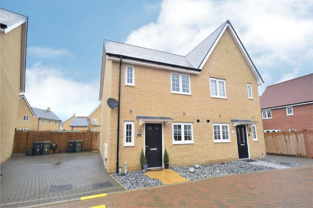 Main image of property: Turner Gardens, CM8