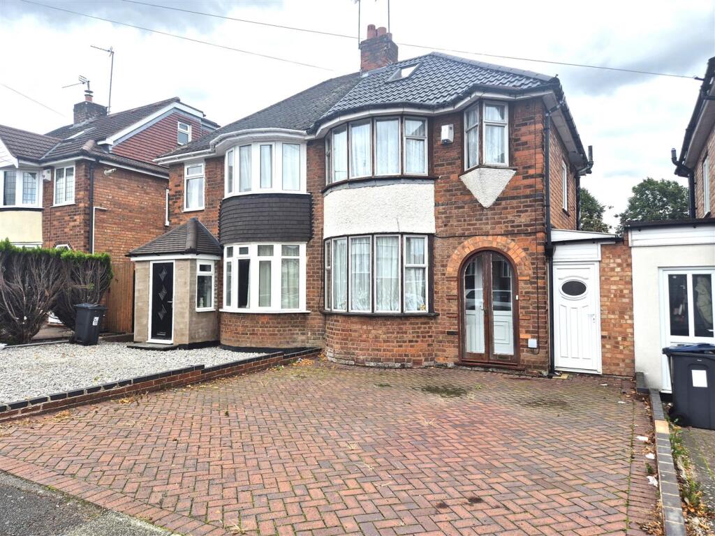 Main image of property: Garretts Green Lane, Birmingham