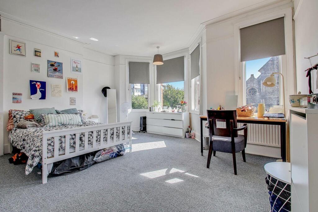 House in London, North Finchley - View 5