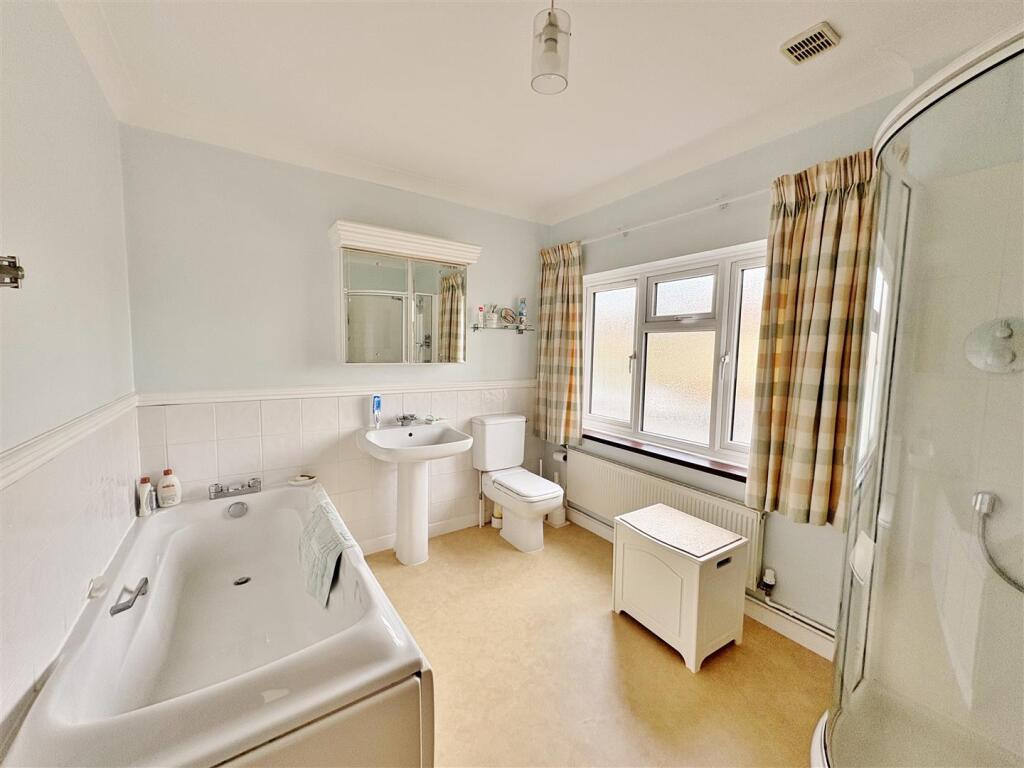 Additional image 18 of Budbury Place, Bradford-On-Avon