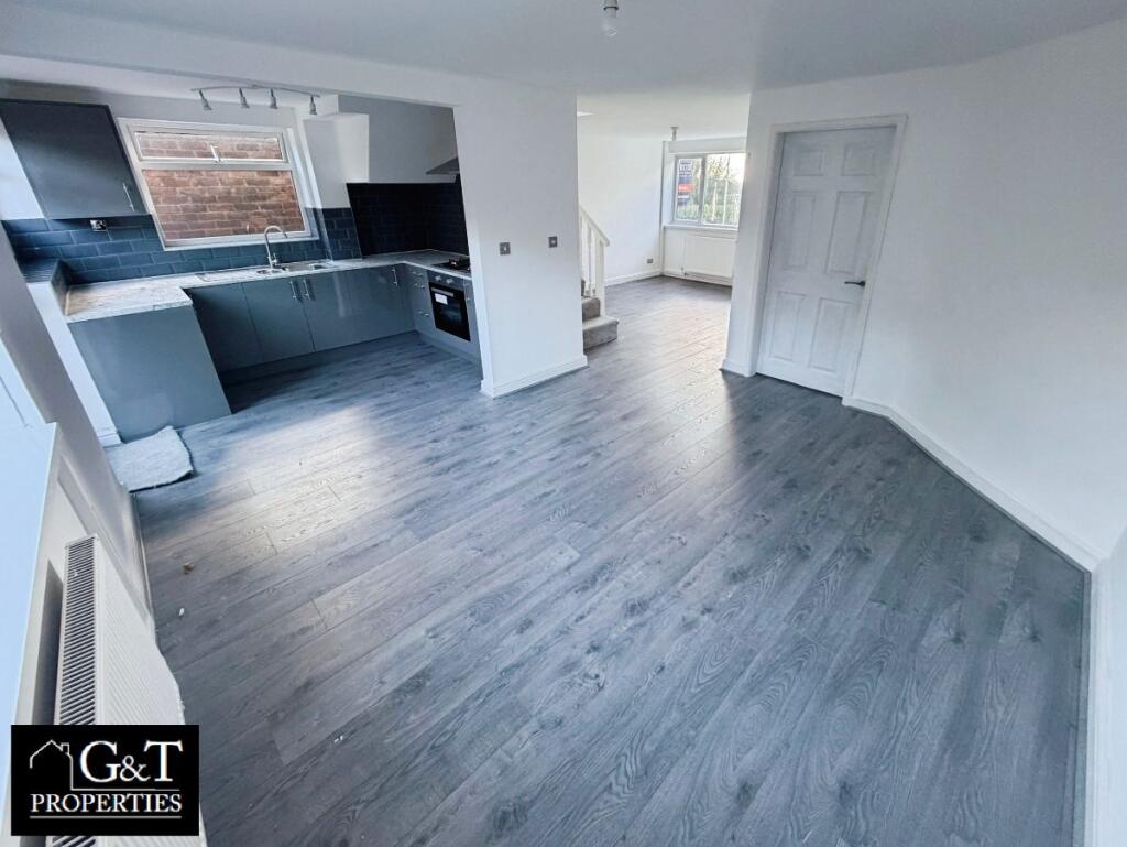 House in Dudley - View 4